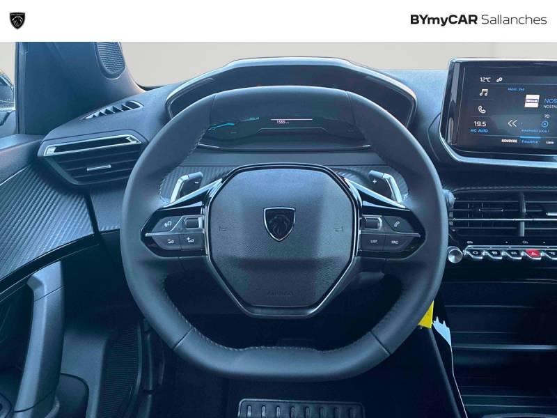 Peugeot 2008 Hybrid 145 e-Dcs6 Style