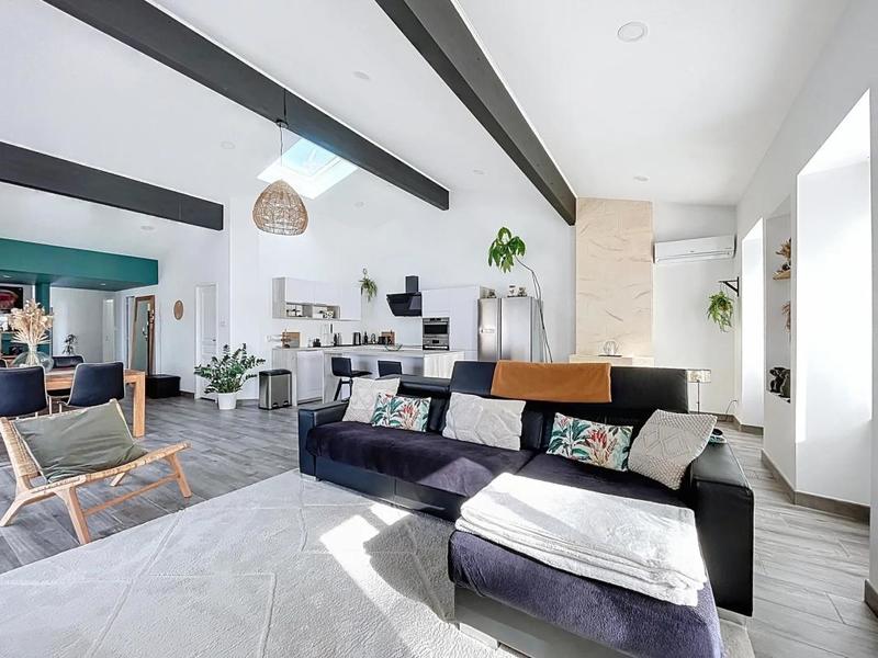 Maison - 146 m² - 6 pièces