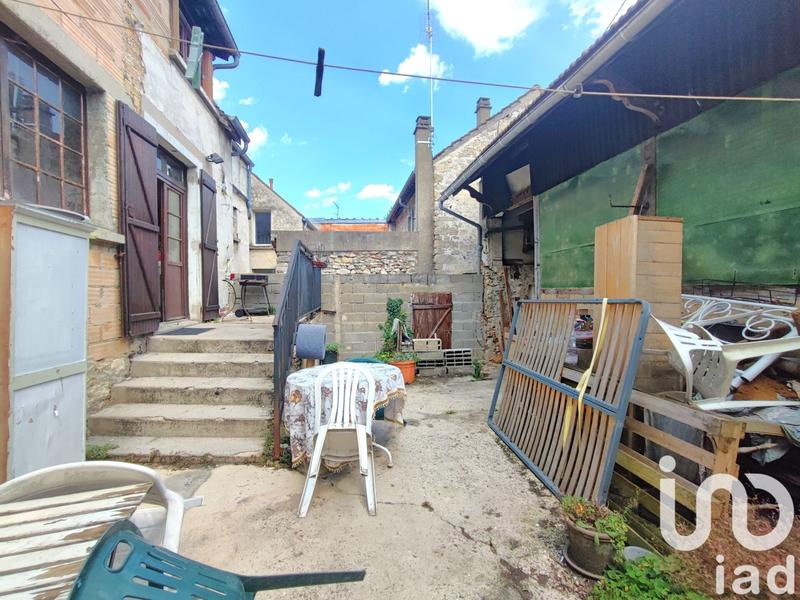 Maison - 100 m² - 8 pièces