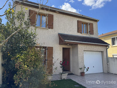 Maison - 110 m² - 5 pièces