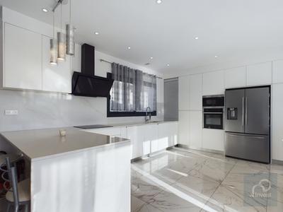 Villa - 157 m² - 5 pièces