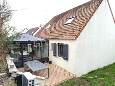 Pavillon - 128 m² - 6 pièces