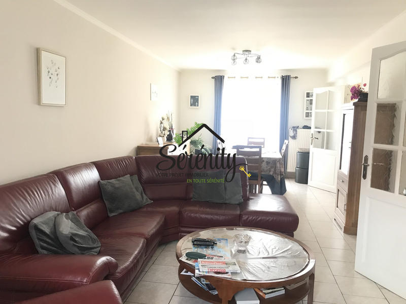 Maison - 98 m² - 5 pièces