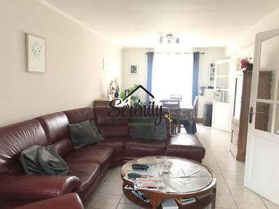 Maison - 98 m² - 5 pièces