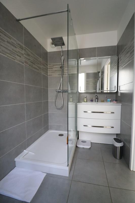 Maison - 96 m² - 5 pièces