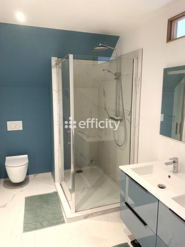 Maison - 157 m² - 6 pièces