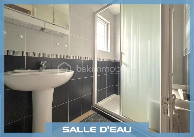 Propriété - 66 m² - 5 pièces