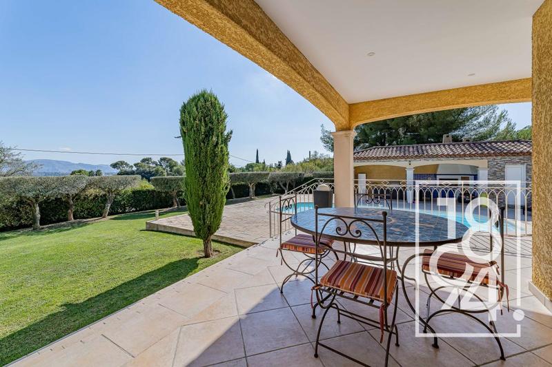 Villa - 126 m² - 4 pièces