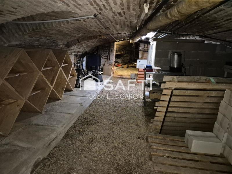 Local commercial - 449 m² - 20 pièces