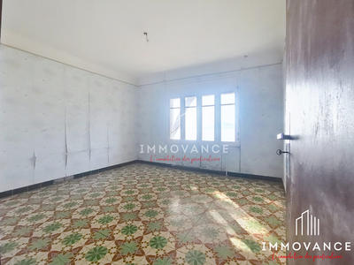 Villa - 210 m² - 6 pièces