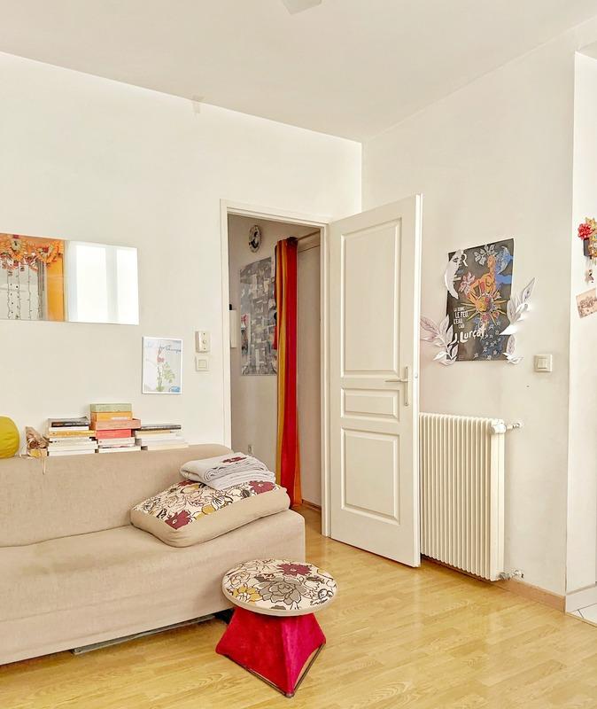 Appartement ancien - 54 m² - 4 pièces