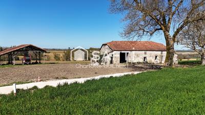 Maison - 288 m² - 3 pièces