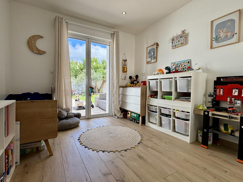 Villa - 186 m² - 6 pièces