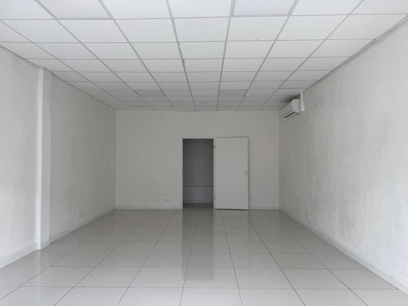 Bureau - 50 m² - 2 pièces