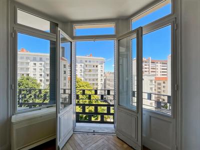 Appartement - 132 m² - 4 pièces