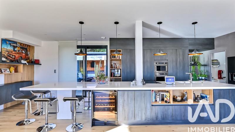 Maison - 147 m² - 4 pièces