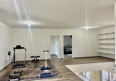 Maison traditionnelle - 252 m² - 6 pièces