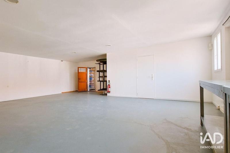 Local commercial - 930 m²