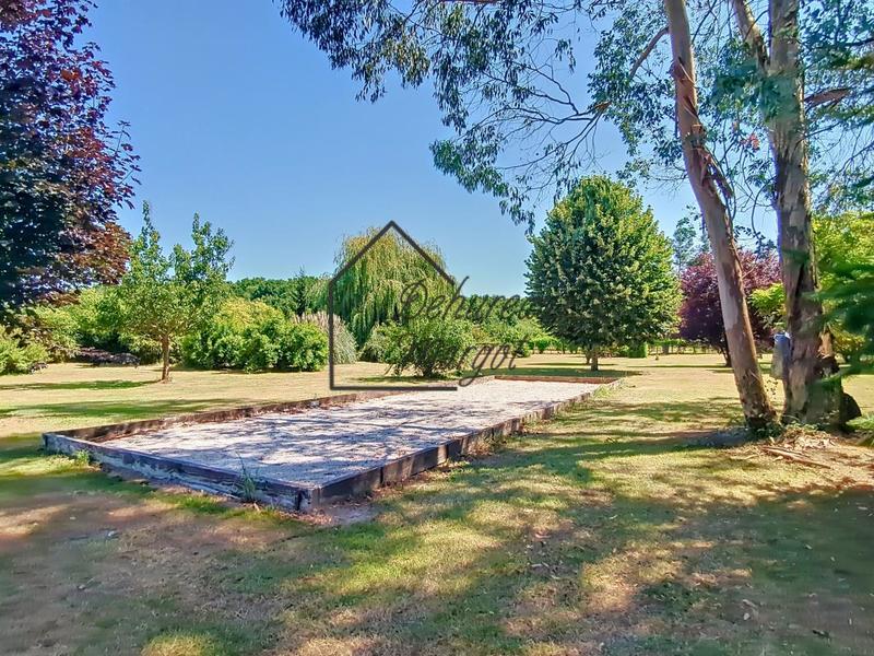 Longère - 244 m² - 10 pièces