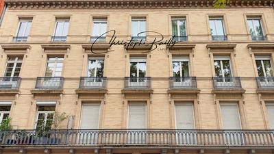 Appartement bourgeois - 158 m² - 4 pièces