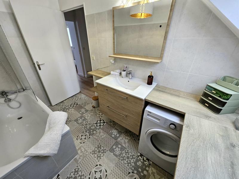 Maison - 66 m² - 4 pièces