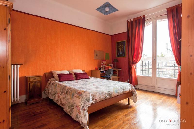 Maison - 210 m² - 8 pièces