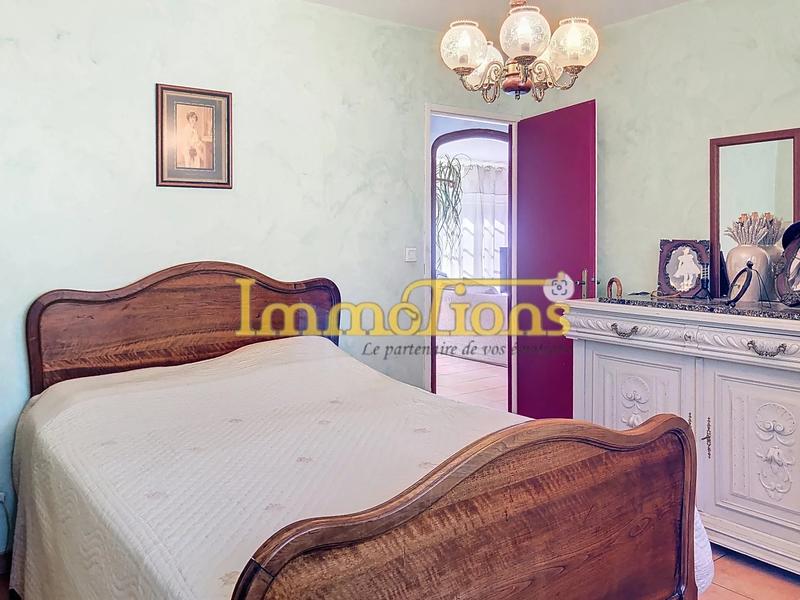 Maison - 140 m² - 6 pièces