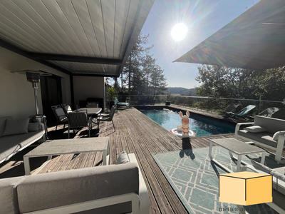 Villa - 207 m² - 6 pièces