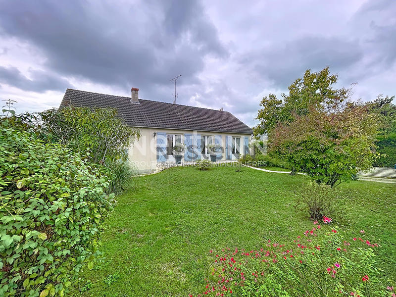 Maison - 99 m² - 4 pièces