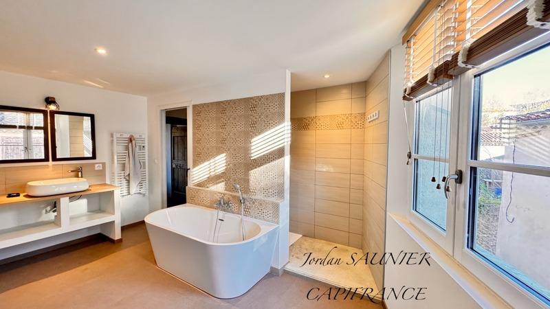 Maison - 134 m² - 6 pièces