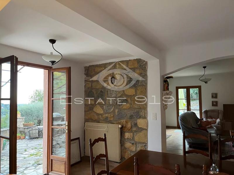 Villa - 160 m² - 6 pièces