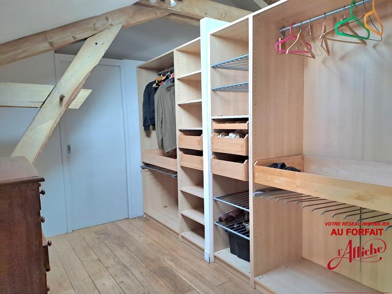 Maison - 283 m² - 6 pièces