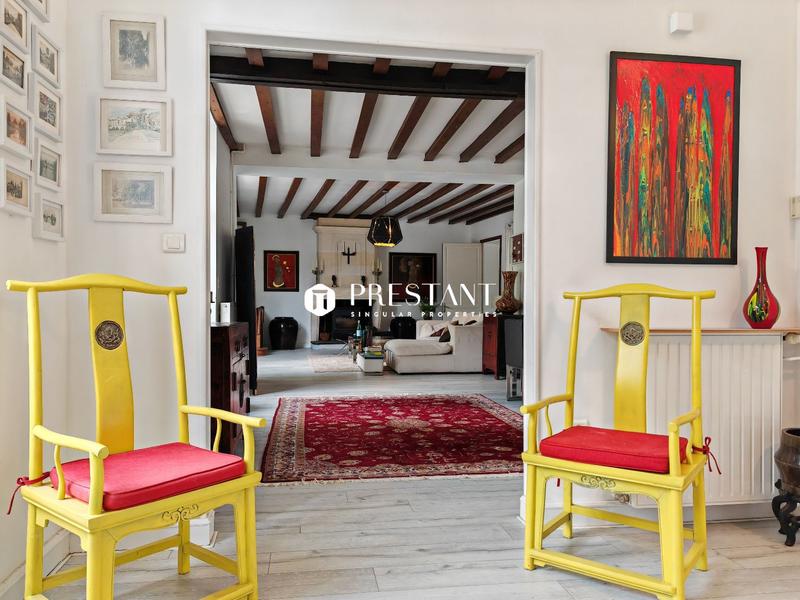 Demeure - 524 m² - 13 pièces