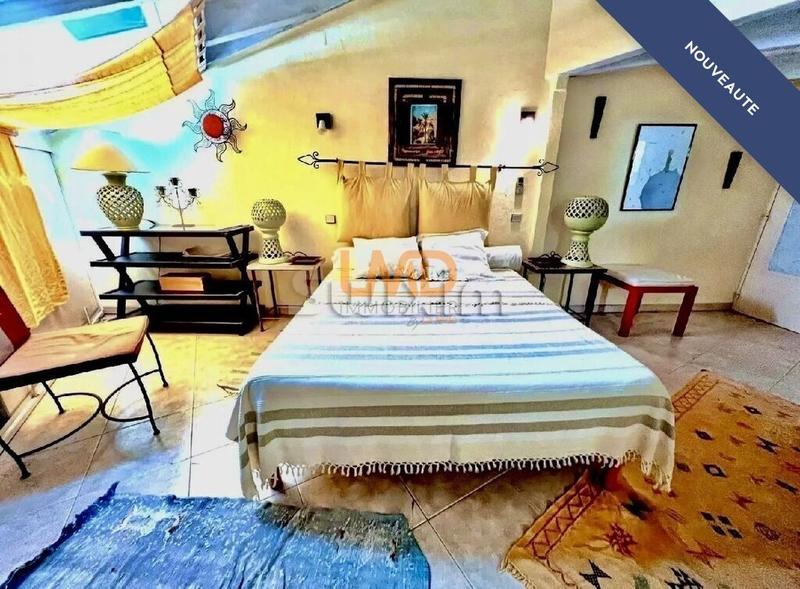 Maison d'architecte - 405 m² - 8 pièces