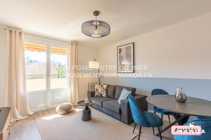 Chambre - 62 m² - 4 pièces