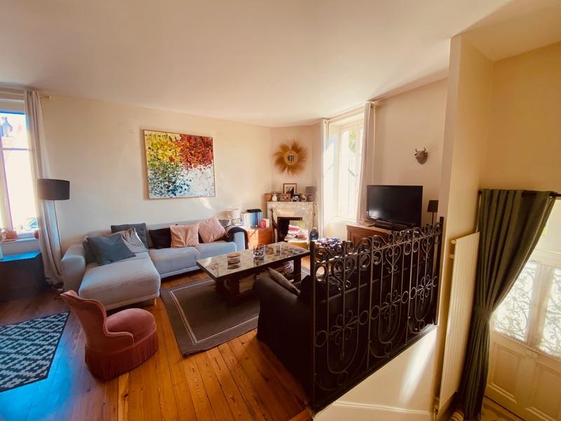 Maison - 139 m² - 7 pièces