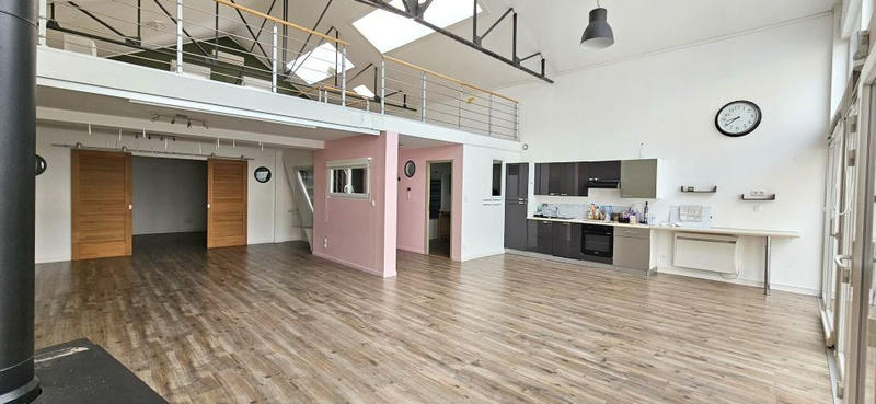 Immeuble - 150 m² - 3 pièces