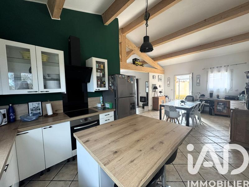 Maison - 94 m² - 4 pièces