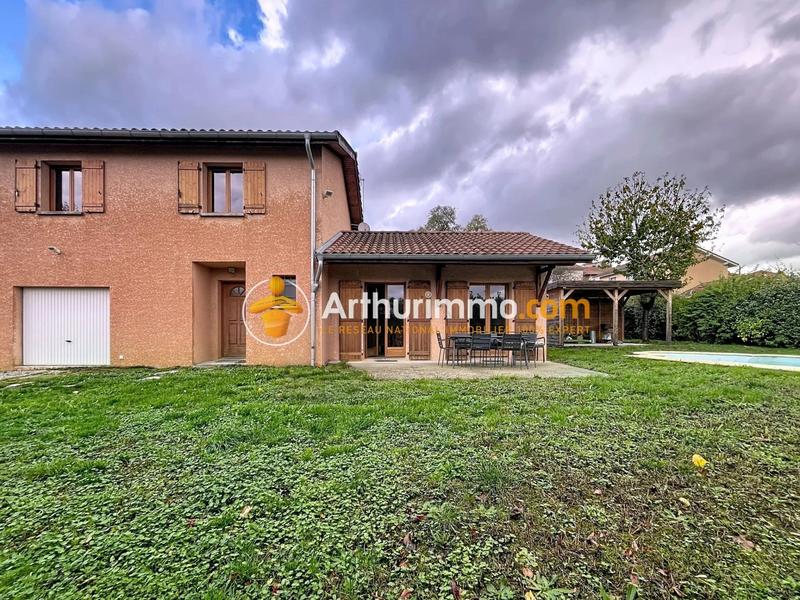 Maison - 102 m² - 5 pièces