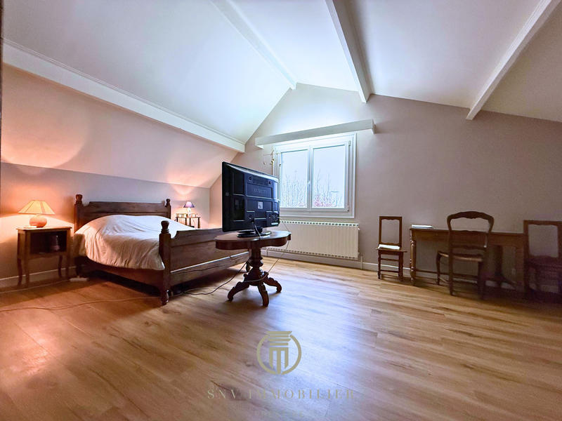 Villa - 247 m² - 7 pièces