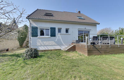 Maison - 115 m² - 5 pièces