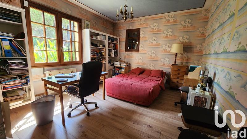 Maison - 219 m² - 6 pièces