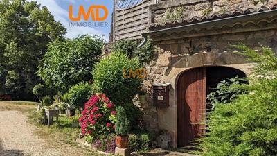 Mas - 430 m² - 20 pièces