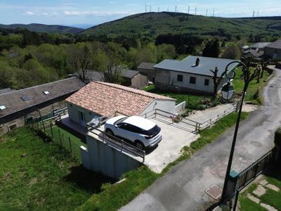 Maison - 80 m² - 3 pièces