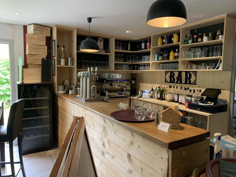 Fonds de commerce - Hôtellerie / Restauration - 140 m²