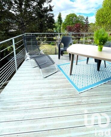 Maison - 194 m² - 8 pièces