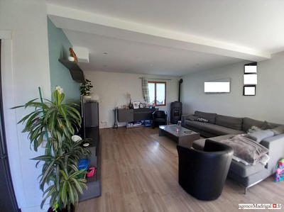 Maison traditionnelle - 135 m² - 5 pièces