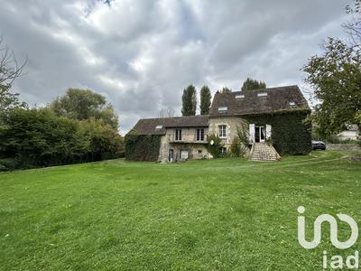 Maison - 220 m² - 7 pièces