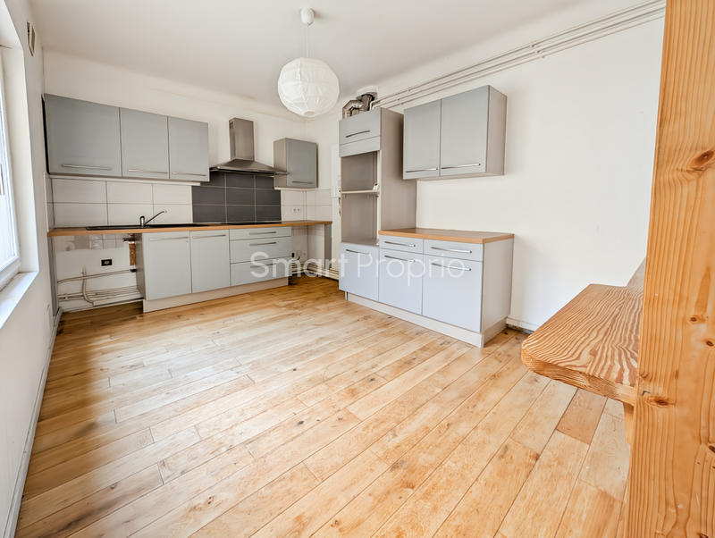 Appartement - 105 m² - 4 pièces