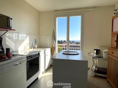 Appartement - 76 m² - 4 pièces
